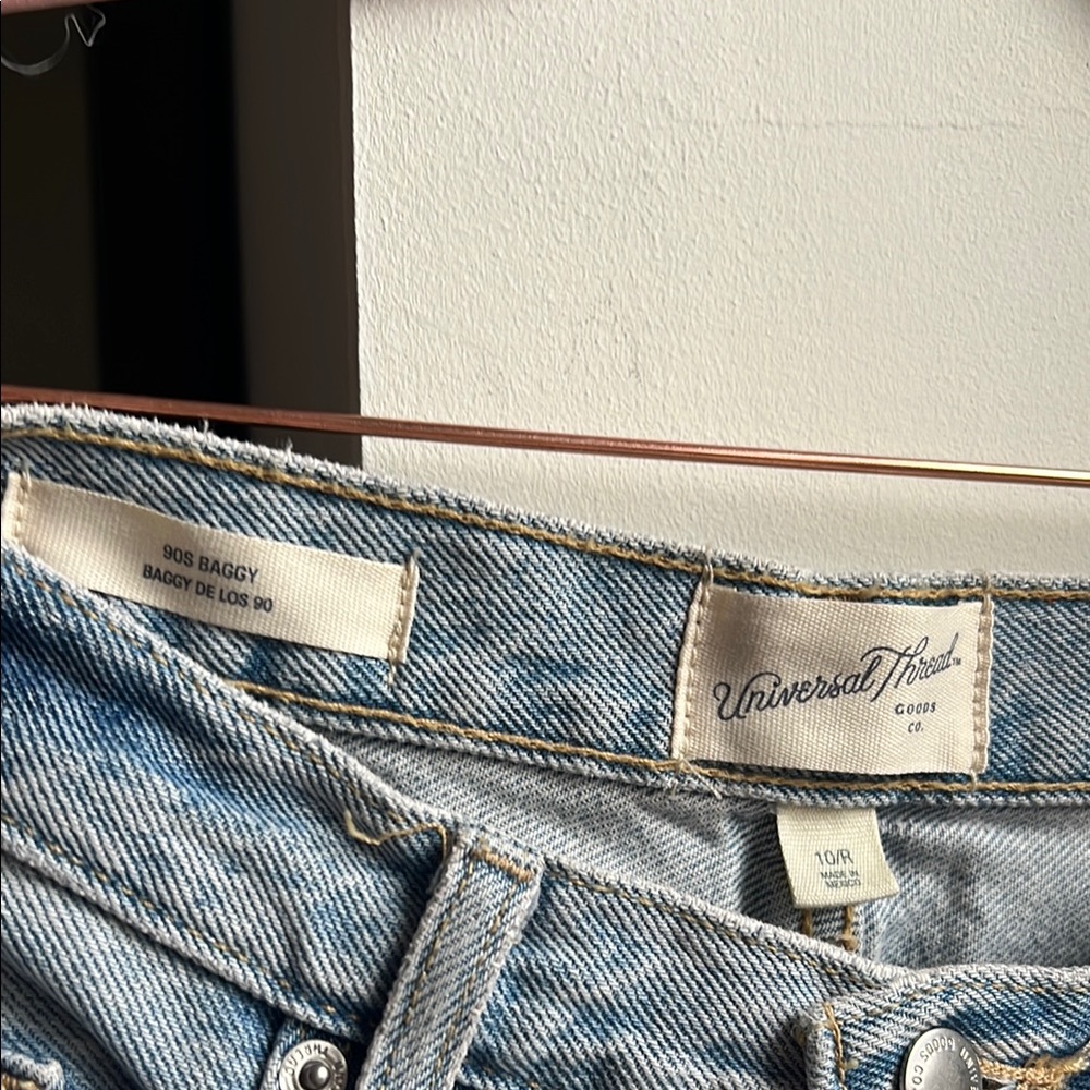 Universal Thread 90's Baggy Blue Straight Leg Denim - Picture 3 of 5